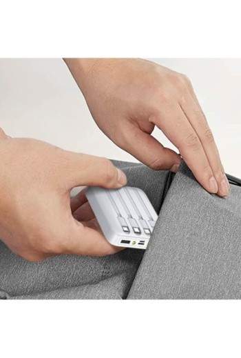 Batteria Esterna per Smartphone e Tablet Cavi USB-C / Micro-USB / Lightning Integrati - Bianco