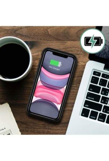 Cover per iPhone 11 con batteria 4500 mAh connettore Lightning - nera