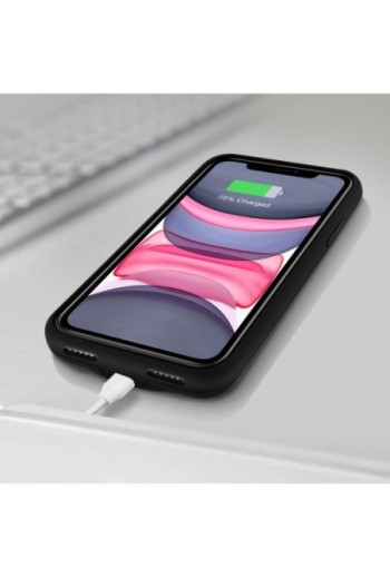 Cover per iPhone 11 con batteria 4500 mAh connettore Lightning - nera