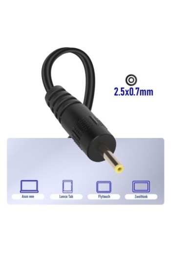 Caricabatterie da muro Tablet con connettore 2 5 x 0 7 mm 10W Nero Akyga