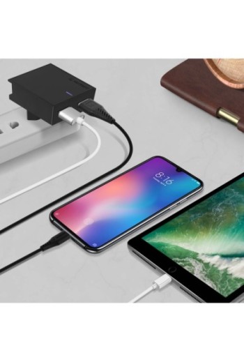 Caricabatterie da parete USB doppio 3A con cavo Smart IC USB-C serie Swissten Slim - nero