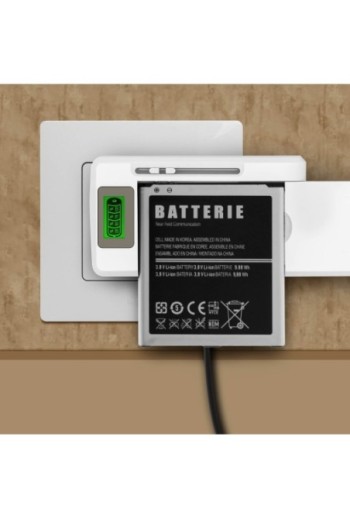 Caricabatterie universale con LCD + porta USB 1A