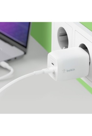 Caricabatterie Belkin due USB-C GaN 65W + cavo USB-C - BoostCharge Pro bianco