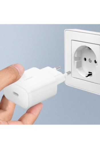 Caricabatterie USB-C Power Delivery 3.0 25W PPS con cavo USB-C Belkin - bianco