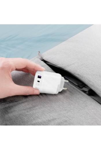 Caricabatterie 1 USB + 1 USB-C ricarica veloce Quick Charge 3.0 + Power Delivery LinQ - bianco