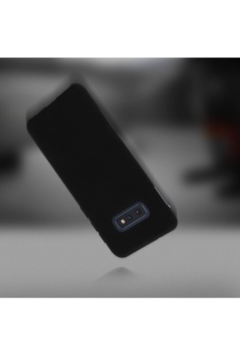 Cover protettiva morbida in Silicone con finitura Soft-Touch - Nero per Samsung Galaxy S10e
